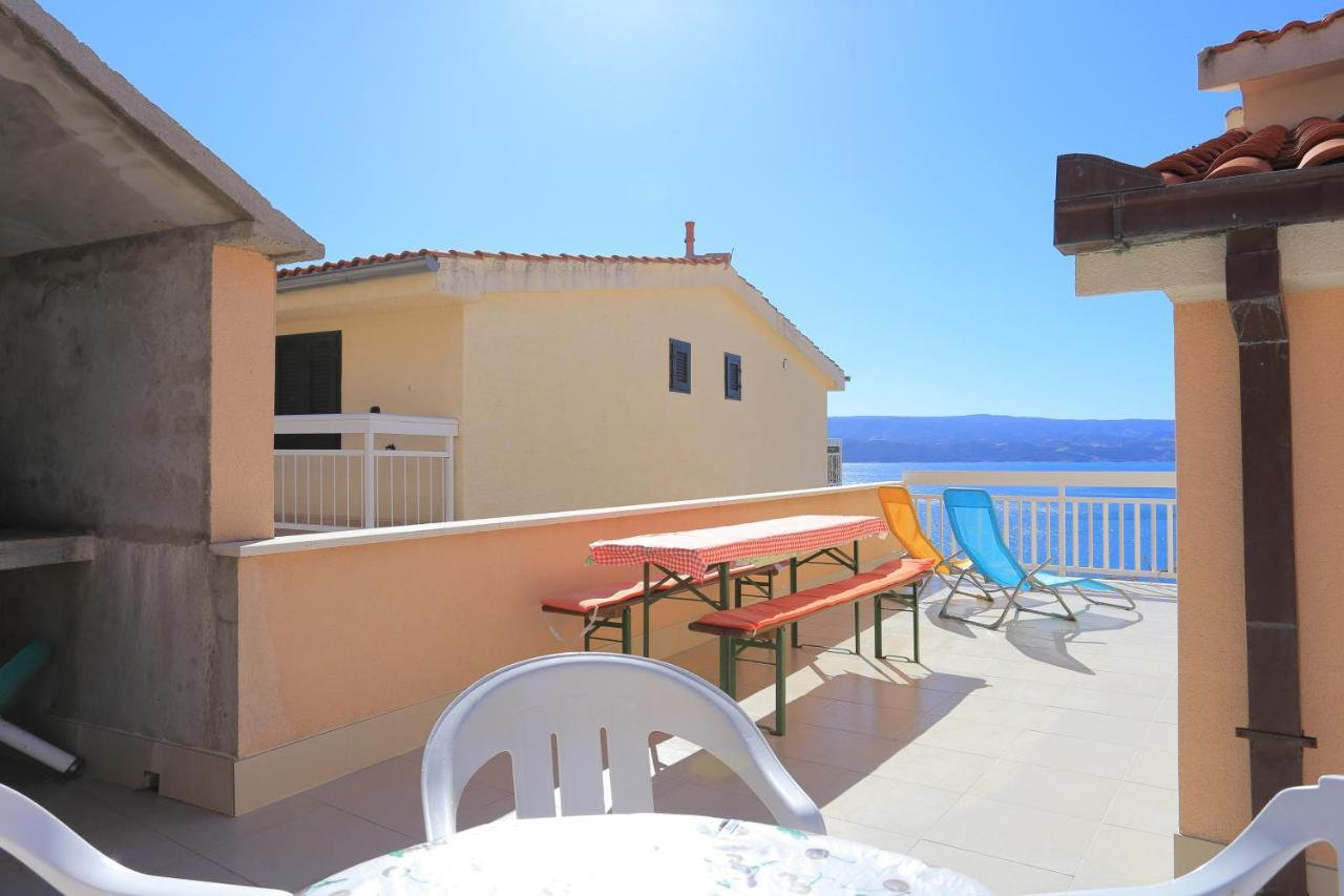 Apartments With A Parking Space Stanici, Omis - 2818 Tice Exterior photo